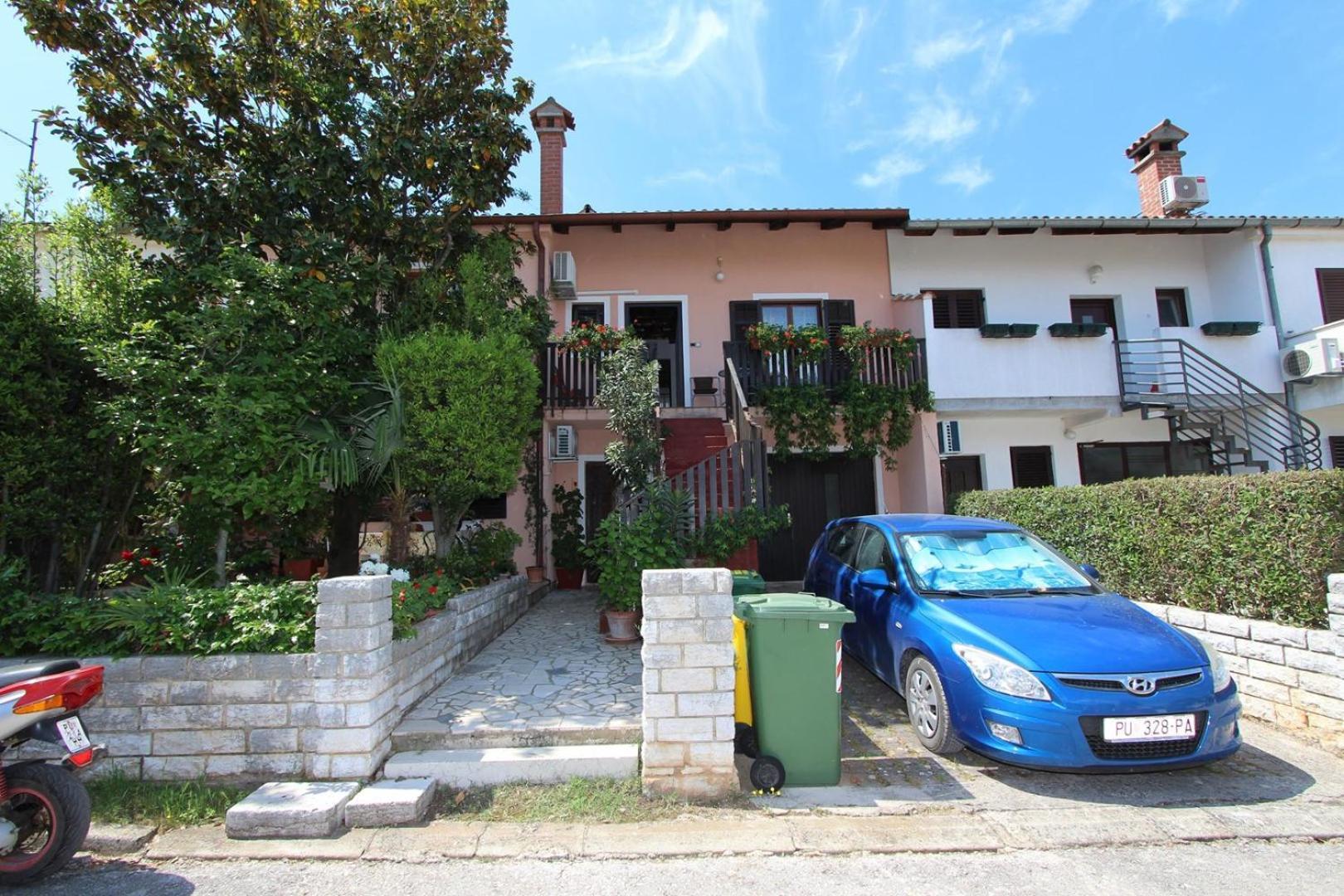 Apartments Sebal Ровин Екстериор снимка