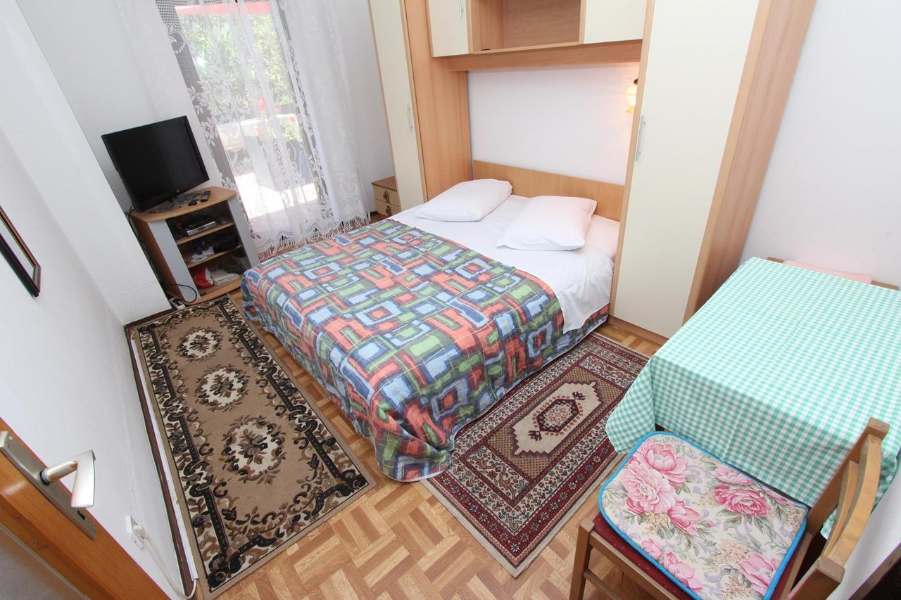 Apartments Sebal Ровин Екстериор снимка
